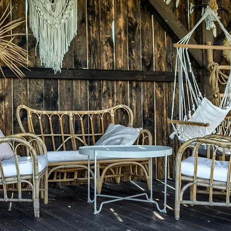 Вилла Pod Mazurskim Niebem Loft *