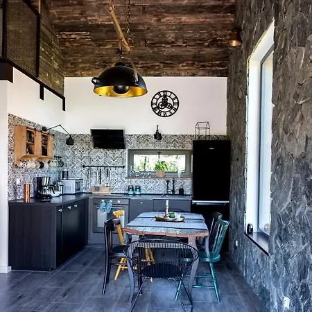 别墅 Pod Mazurskim Niebem Loft